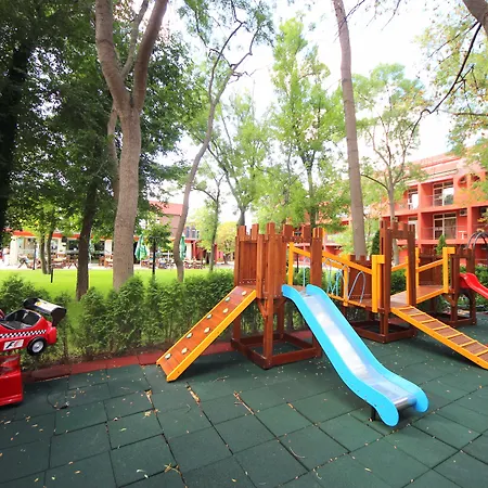 Menada Zornitsa * Sluneční pobřeží